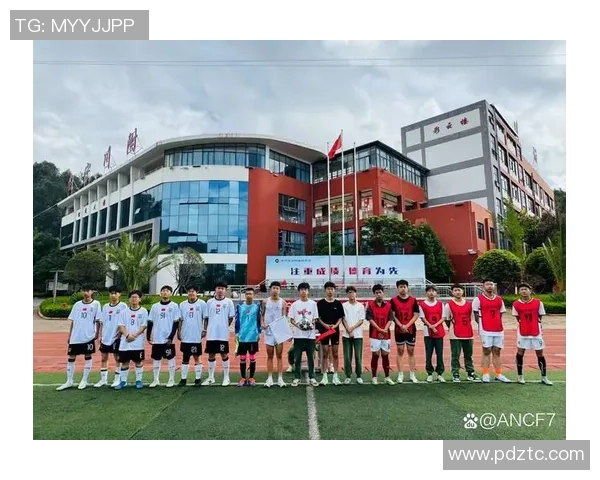 在绿茵场上展现自我足球是我梦想与激情的舞台
